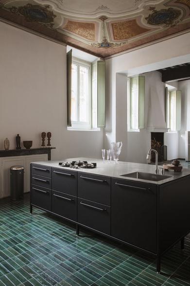 Italian Ceramic Kitchen Countertop Accessories