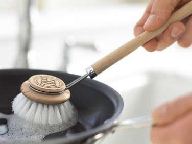 maier nonstick pan cleaning brush  