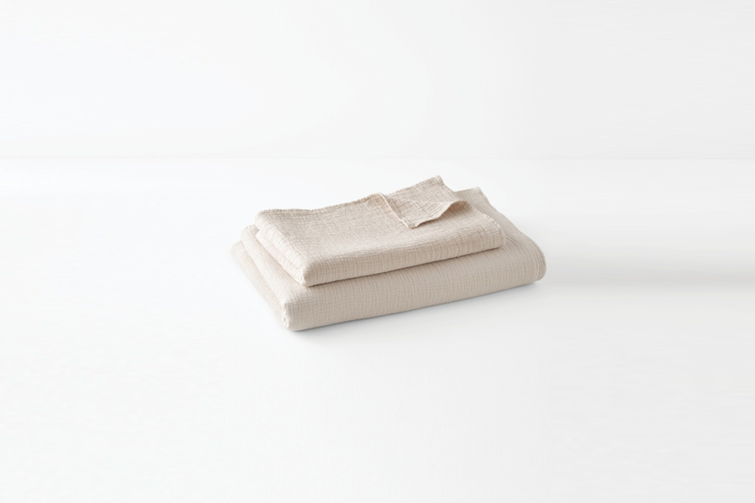 10 Easy Pieces: Lightweight Cotton Blankets