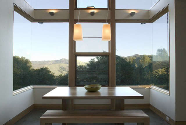 dining room, house ocho, santa lucia preserve, california photo: paul dyer 27