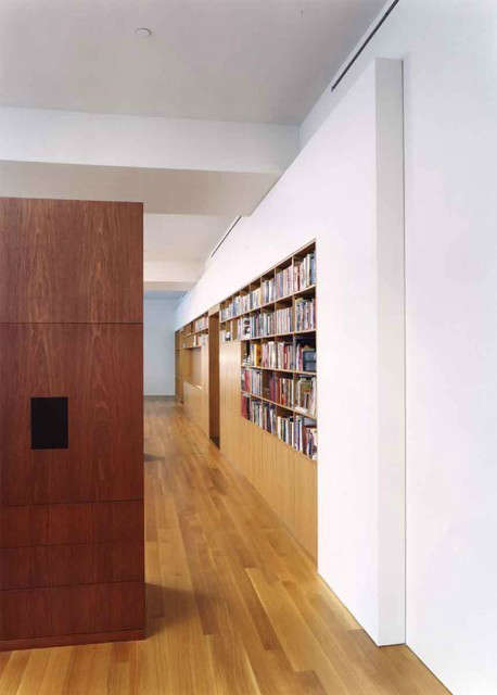 hallway/library &#8\2\1\1; 644 broadway loft, new york, new york 15