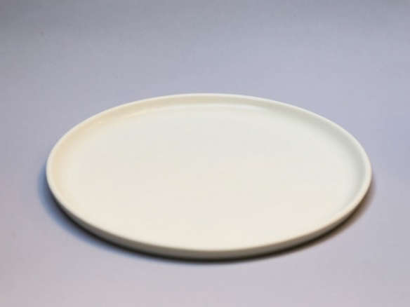 white dinner plate 8