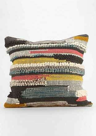 hooked stripe pillow 8