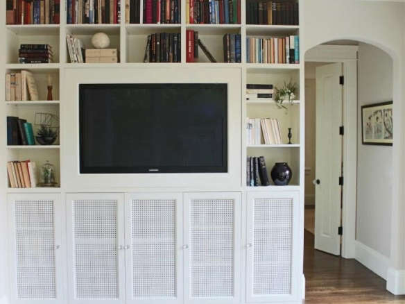 10 Easy Pieces Media Consoles and Sideboards portrait 6_21