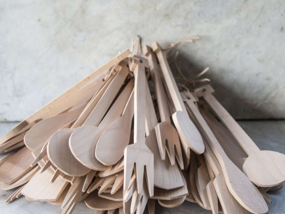 antonio aricò’s  beech wood kitchen utensils 8