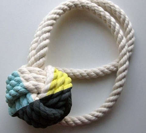 hand painted knot – medium 8