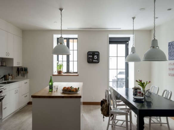 Kitchen of the Week The Stylishly Economical Kitchen Chipboard Edition portrait 19