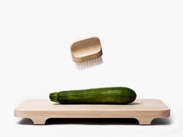 A MustHave Chopping Block and Vegetable Brush Set  la Franaise portrait 11