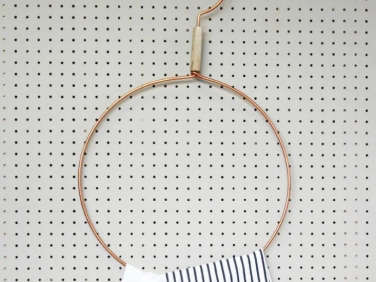 11 Favorites DisplayWorthy Clothes Hangers portrait 25