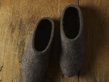 Finnish felt slippers baileys  