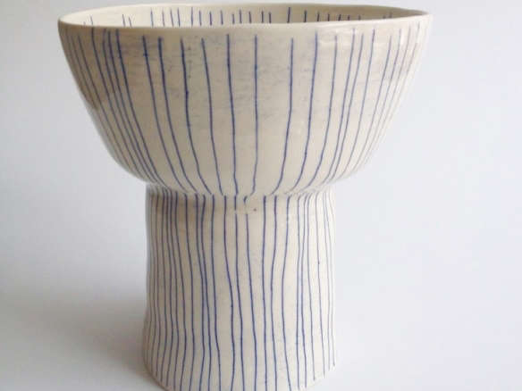 footed porcelain bowl 8