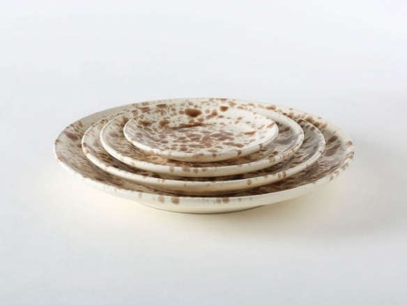Lenneke Wispelwey Ceramics  Midilicious Bowl portrait 10