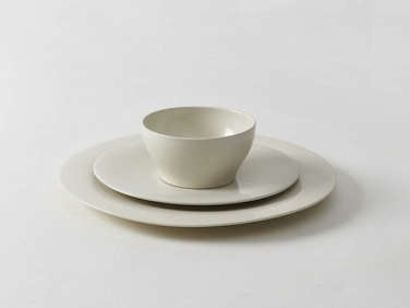 10 Easy Pieces Basic White Dinnerware portrait 24