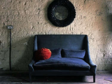 10 Easy Pieces The Blue Velvet Sofa Luxe Edition portrait 15