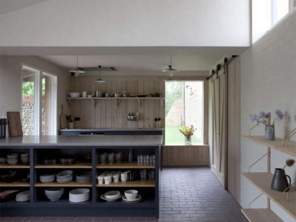 Kitchen of the Week A Modern Barn Conversion in the English Countryside portrait 15