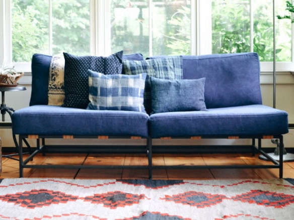 Linen Willoughby Sofa Hickory portrait 35