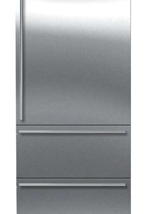sub zero it30ridrh 30 in. integrated all refrigerator 8