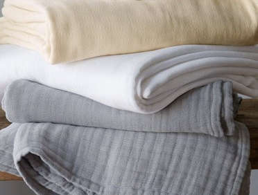 10 Easy Pieces Lightweight Cotton Blankets portrait 11