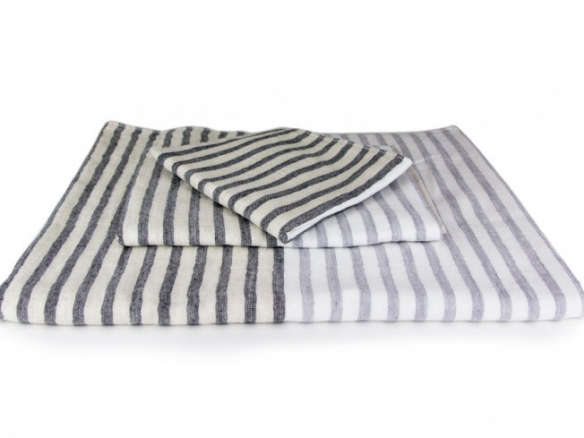 linen border towel – black 8