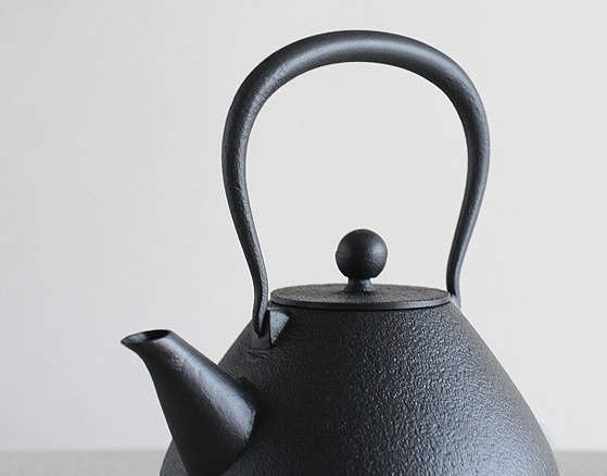 tetsubin (iron kettle) 8