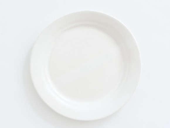 eric bonnin kam dinner plate – white 8