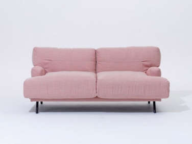 10 Easy Pieces The Pink Sofa portrait 5
