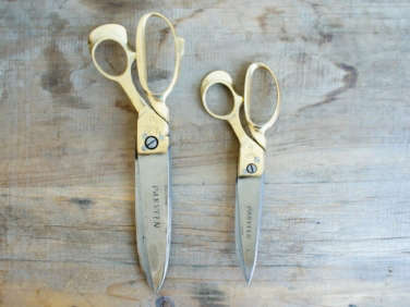 fabric scissors 2   376x282