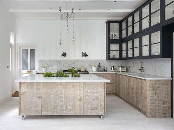 Kitchen of the Week AgeOld Natural Materials in a Modern Addition portrait 27