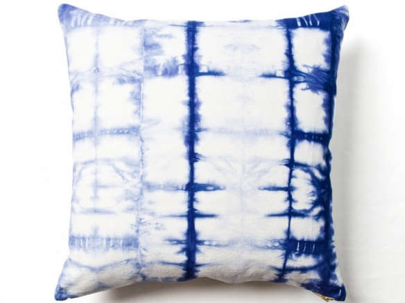 grid shibori pillows 8