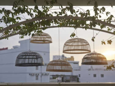 ikea nipprig woven furniture outdoor lighting gardenista  