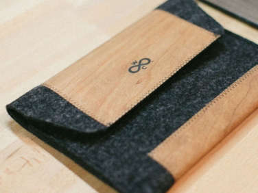 ipad sleeve wool wood 7 woodchuck case   376x282