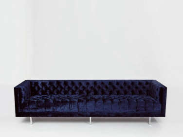 10 Easy Pieces The Blue Velvet Sofa Luxe Edition portrait 14
