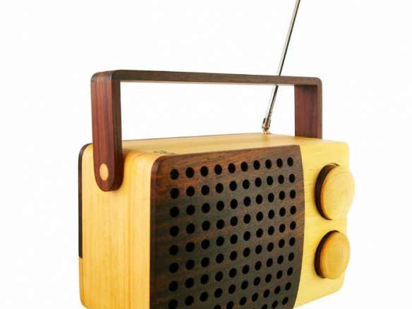 singgih kartono’s magno small wooden radio ikono 8