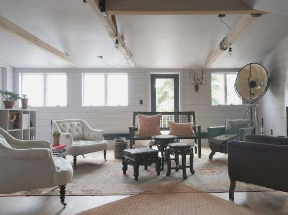 A Modest Beach Cottage on Marthas Vineyard Goes from Bad Seventies to Good Seventies portrait 39