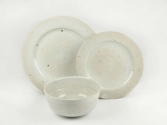 peter sheldon ceramics’ stoneware white dinner set 8