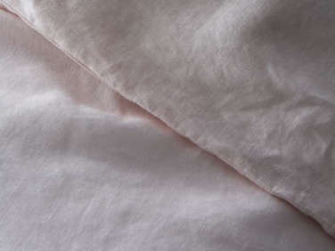 5 Favorites Pale Pink Linen Sheets Roundup portrait 10