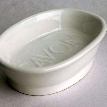 savon embossed ceramic white soap dish 8