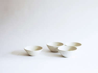 10 Easy Pieces Handmade Dinnerware from Ceramics Studios portrait 17