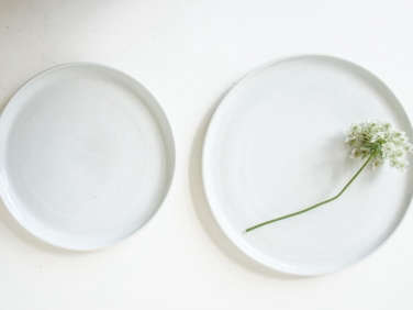 10 Easy Pieces Handmade Dinnerware from Ceramics Studios portrait 14