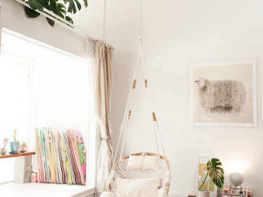 cobble mountain hanging chair gardenista  