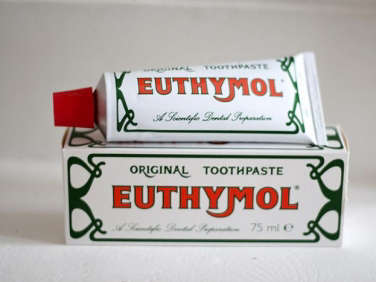 10 Toothpastes for the Style Obsessed portrait 20