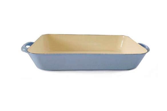700 blue roaster lasagna tray  
