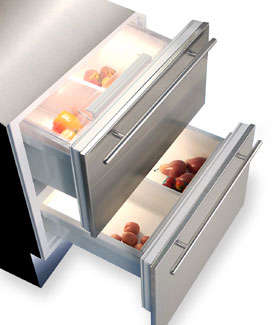 SubZero Integrated Undercounter All In One Refrigerator portrait 24