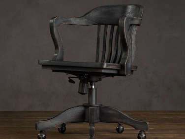 10 Easy Pieces Classic Desk Chairs portrait 15