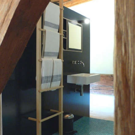 black ladder bathroom berge  