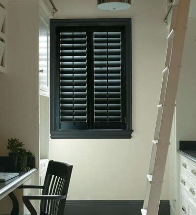 2 1/2″ louver wood shutters 8