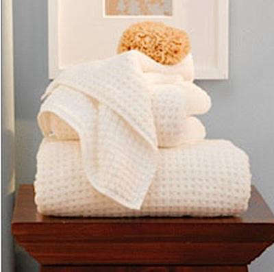 Organic Waffle Bath Towels portrait 3