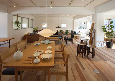 Restaurant Visit Bird Coffee in Osaka portrait 4