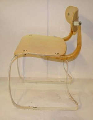 Marcel Breuer Folding Chair portrait 27