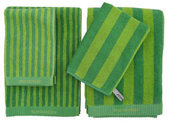 Nimikko  Ujo Towels  Green portrait 37